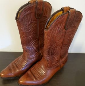 Size 38 Cowboy boots